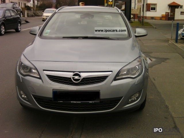 2011 Opel  Astra 1.7 CDTI J ST Innovation Estate Car Employee's Car photo