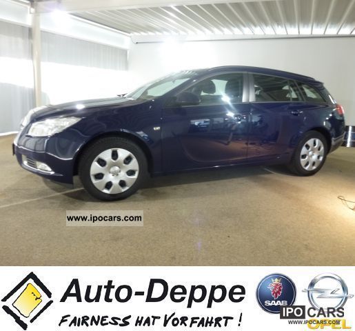 2010 Opel  Insignia Sports Tourer 2.0 CDTI Selection + trailer Estate Car Used vehicle photo