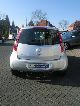 2011 Opel  Agila ecoFLEX Edition 1.0 / Style Package Small Car Used vehicle photo 4