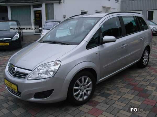 2010 Opel  Zafira Van Magnetic special prizes! Van / Minibus Used vehicle photo