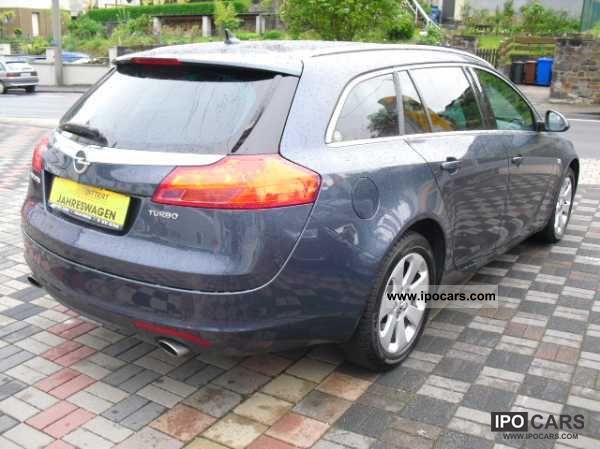 2010 Opel Insignia Sports Tourer Caravan Selection Car