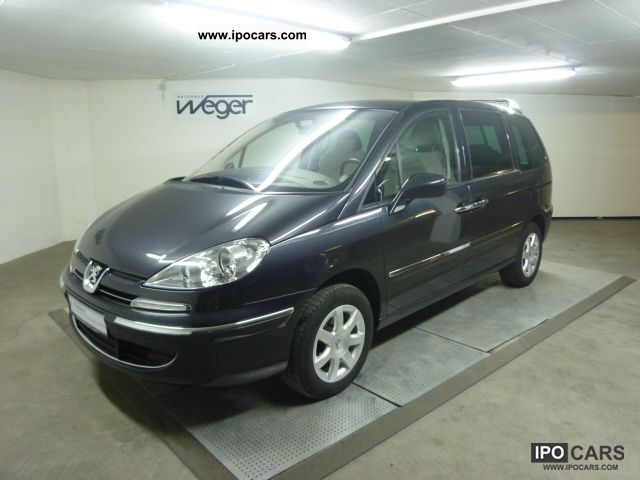 2008 Peugeot  807 premium, navigation, climate control Van / Minibus Used vehicle photo