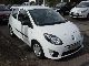 2011 Renault  Authentique dCi 75 Small Car Used vehicle photo 2