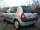 2002 Renault  Clio 1.4 Automatic Small Car Used vehicle photo 5