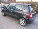 2002 Renault  Clio 1.4 16V Privilege Small Car Used vehicle photo 4