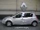 2011 Renault  Clio Limousine Used vehicle photo 2
