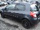 2007 Renault  Clio 1.6 16V Exception Small Car Used vehicle photo 6