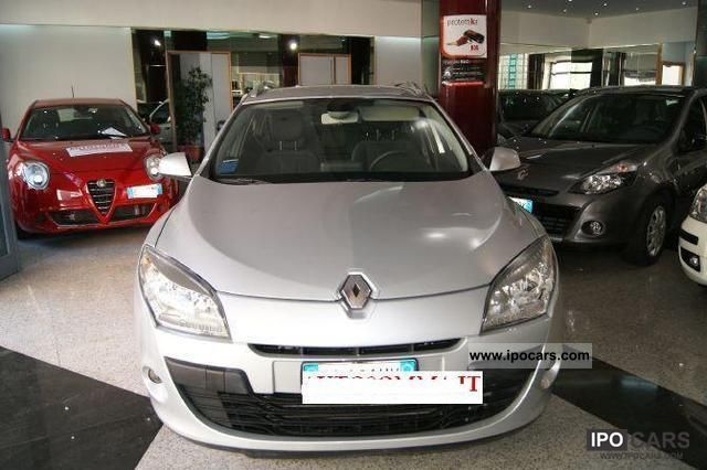2010 Renault  Még.Sport.1.9 dCi FAP 130CV Luxe GRIGIO Estate Car Used vehicle photo