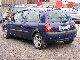 2001 Renault  Clio 2.1 16V - Sporty Small Car Used vehicle photo 2