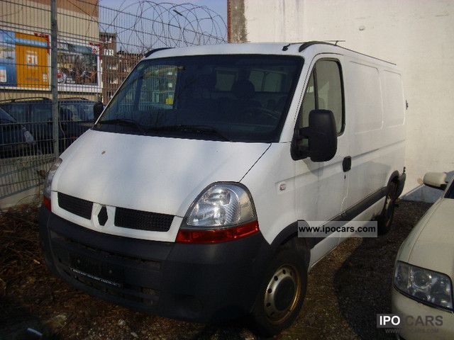 Renault Master 9 Seater Minibus