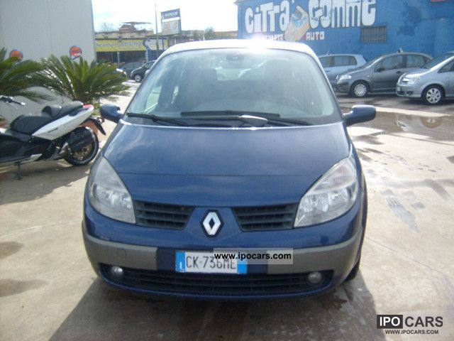 2004 Renault  Scénic 1.9 dCi Dynamique Luxe Off-road Vehicle/Pickup Truck Used vehicle photo