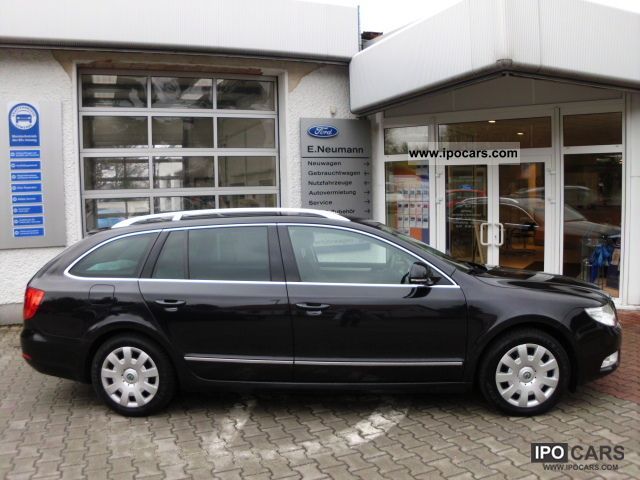 2010 Skoda  Superb Combi 2.0 TDI Elegance Estate Car Used vehicle photo