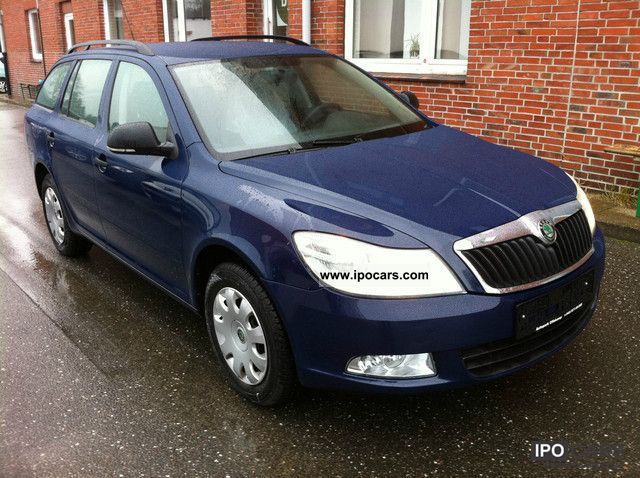 2011 Skoda  Octavia 1.6 Classic air conditioning Estate Car Used vehicle photo