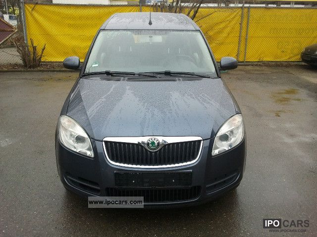 2007 Skoda  Roomster 1.4 TDI CLIMATE, green environmental sticker Small Car Used vehicle photo