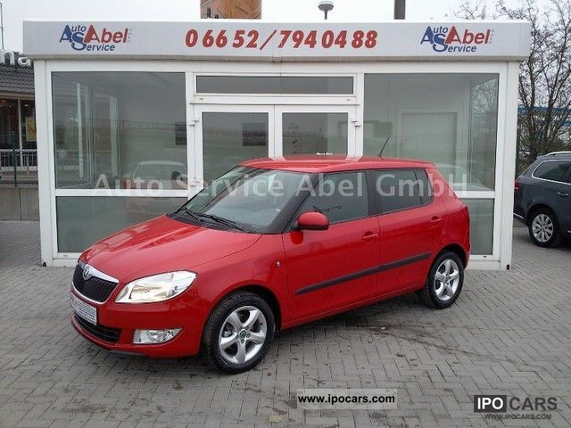 2011 Skoda  FABIA 1.2TSI AMBITION PLUS 4 YEAR WARRANTY Small Car New vehicle photo