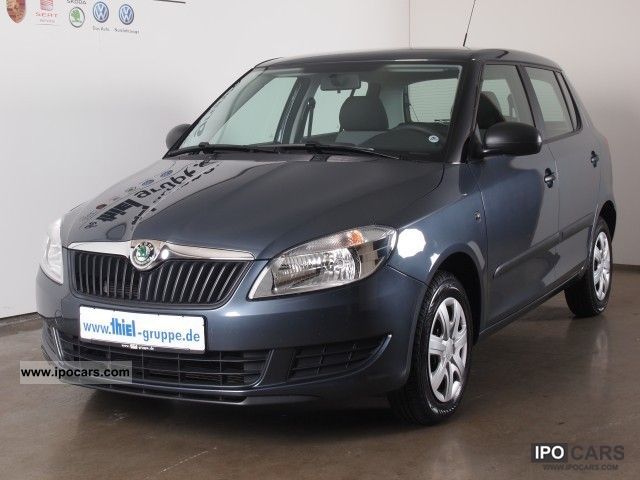 2011 Skoda  Fabia 1.2 Classic Air Limousine Used vehicle photo