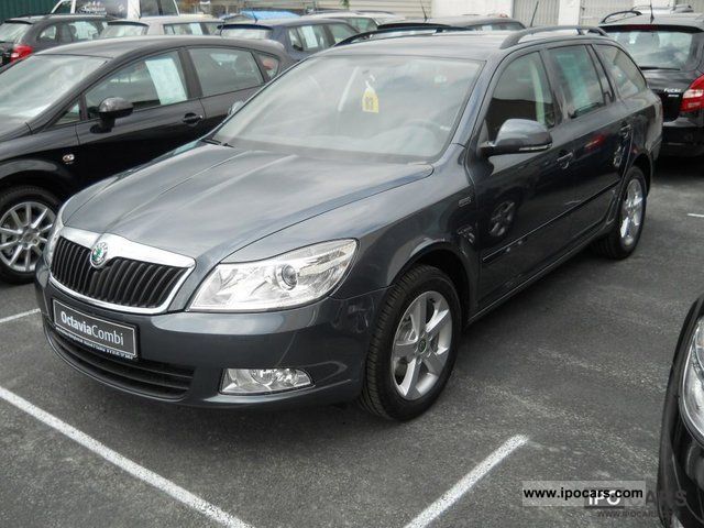 2011 Skoda  Octavia 2.0 TDI III New Family Estate Car New vehicle photo