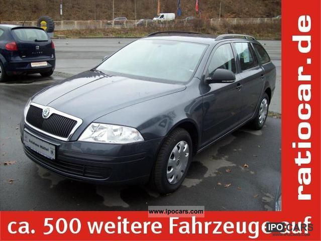 2011 Skoda  OCTAVIA 6.1 COMB AIR II ESP EURO5 Estate Car Employee's Car photo