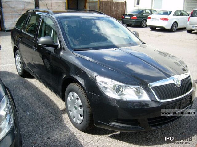 2011 Skoda  Octavia Combi 1.4 TSI + NEW NOW! Estate Car New vehicle photo