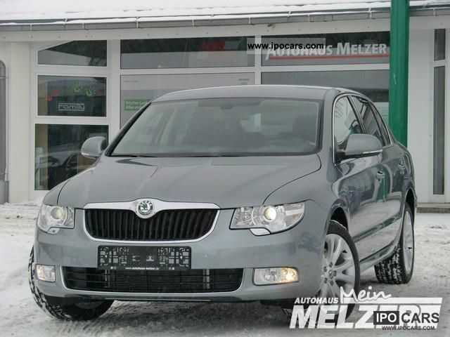 2011 Skoda  Superb Saloon 2.0 TDI FAMILY + + + + NAVI COLUMBUS Limousine New vehicle photo