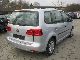2011 Volkswagen  Touran 1.6 TDi Trendline Climatronic * B * 7 seater Van / Minibus Used vehicle photo 2
