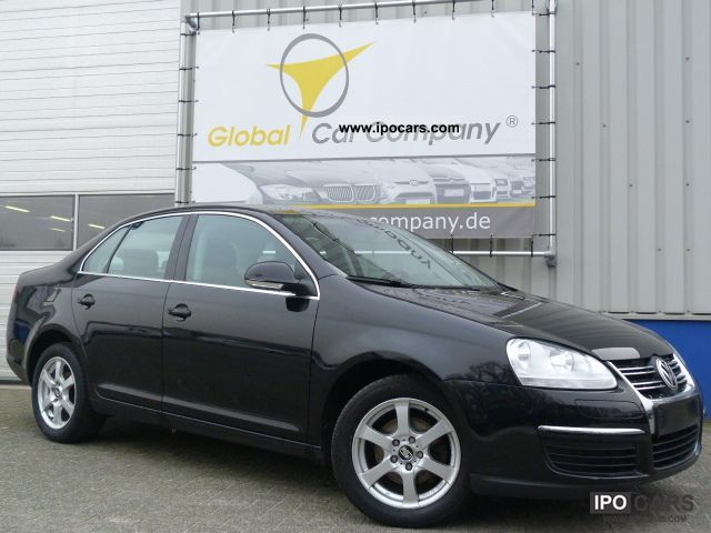 2008 Volkswagen  JETTA 1.9TDI DSG DPF Klimaautom, NAVI, CHROME, 16ZOL Limousine Used vehicle photo
