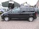 2007 Volkswagen  Touran 7-1.6I PERSOONS BWJ 2007 AIRCO PERS-7 Van / Minibus Used vehicle photo 2
