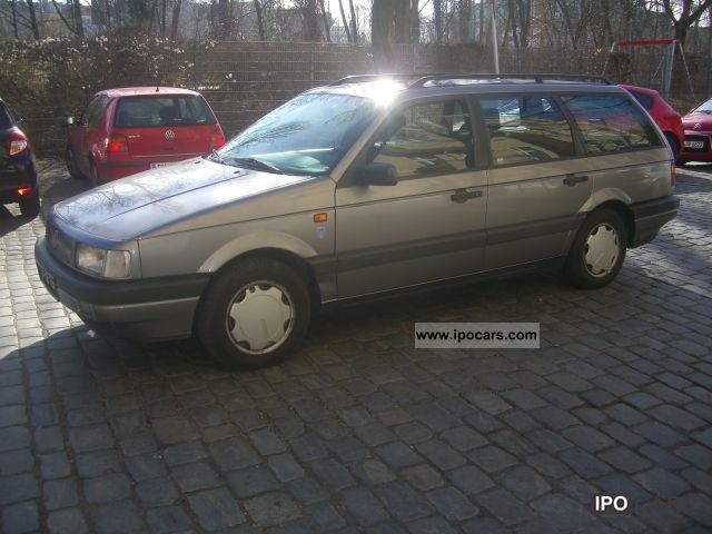 1992 Volkswagen  Passat Estate 2.0 GL top condition Estate Car Used vehicle photo