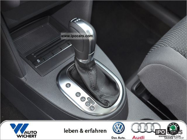 dat is alles Bewijs brand 2012 Volkswagen Touran 2.0 TDI Comfortline DSG - Car Photo and Specs