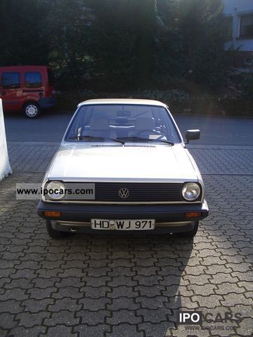 1989 Volkswagen  Polo CL Small Car Used vehicle photo