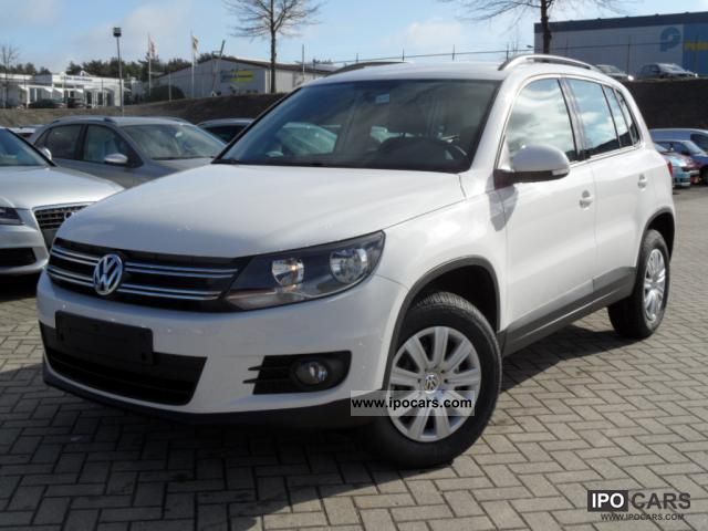 2008 Volkswagen  Tiguan Trend & Fun 2.0 TDI BlueMotion RCD 310, ... Off-road Vehicle/Pickup Truck New vehicle photo