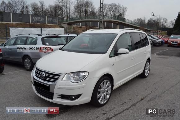 http://ipocars.com/imgs/a/g/y/u/q/volkswagen__touran_highline_dsg_r_line_2007_3_lgw.jpg