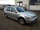 2005 Volkswagen  Pacific Golf Variant 1.4 Estate Car Used vehicle photo 2