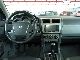 2009 Dodge  Avenger 2.0 SE Bi-color leather climate control navigation Limousine Used vehicle photo 7