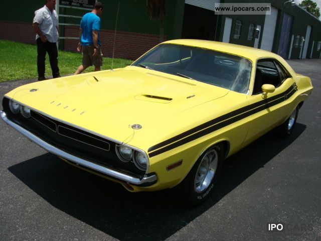 Dodge  Challenger 440 Magnum 1971 Vintage, Classic and Old Cars photo