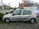 2001 Renault  Clio 1.6 16V 4Türig * Climate * Model 2002 Small Car Used vehicle photo 1