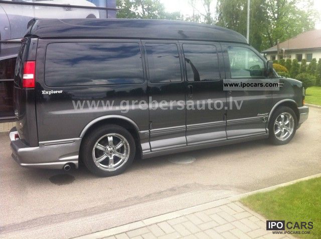2008 GMC  Savana Van / Minibus Used vehicle photo
