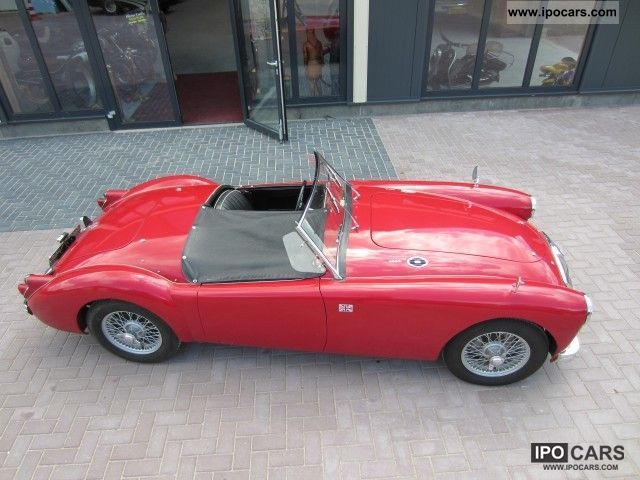 1960 MG  A. Cabrio / roadster Classic Vehicle photo