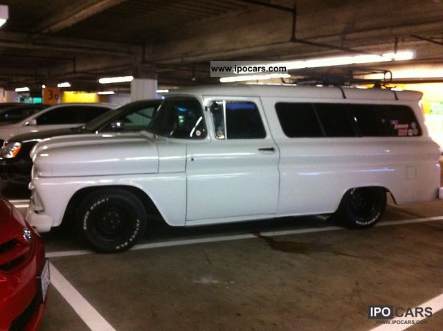 GMC  Suburban 1960 Vintage, Classic and Old Cars photo