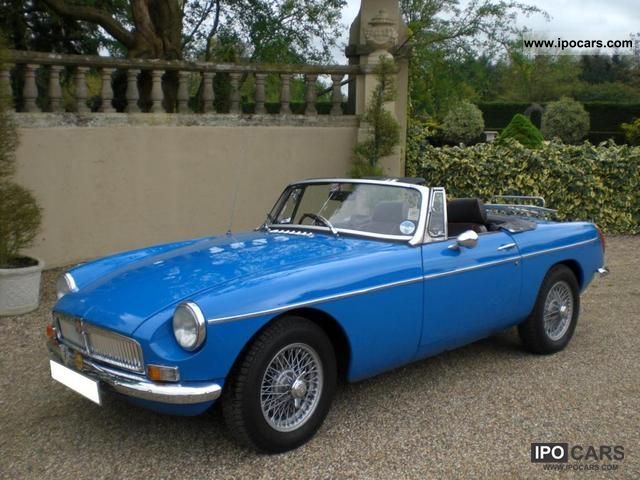 MG  MGF roadster chrome bumper 4-speed 1979 Vintage, Classic and Old Cars photo