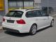 2009 BMW  Touring 320i M Sport Package / Xenon / Panoramadac Estate Car Used vehicle photo 2