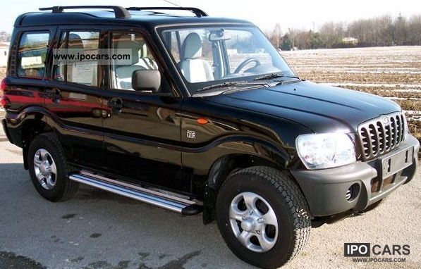 2011 Mahindra  Goa DX 4WD autocarro 5 posti Off-road Vehicle/Pickup Truck Used vehicle photo