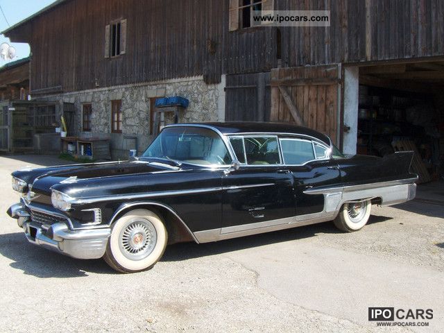 Cadillac  Fleetwood 60 Special \ 1958 Vintage, Classic and Old Cars photo