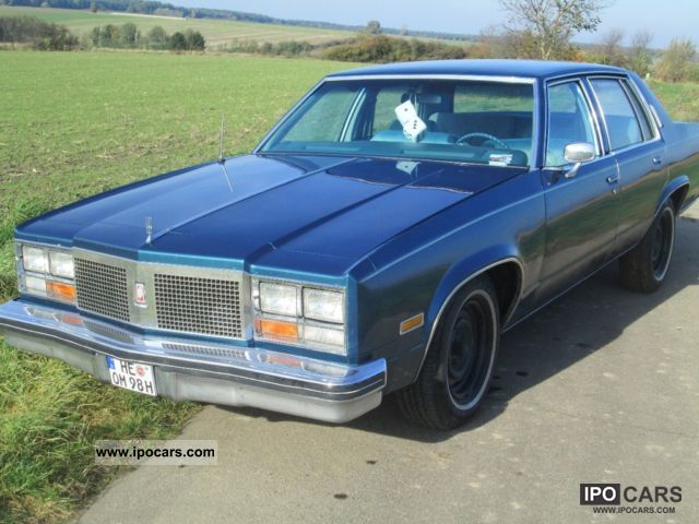 Oldsmobile  Regency 98 with H-and TÜV approval 1977 Vintage, Classic and Old Cars photo