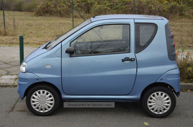 2009 Piaggio  Other Small Car Used vehicle photo