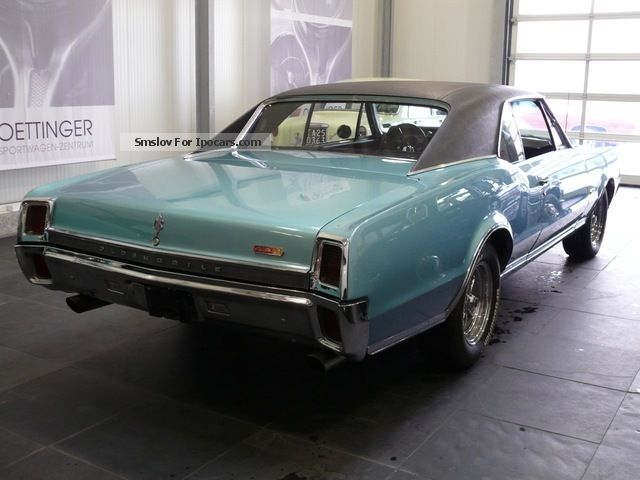 1967 Oldsmobile Cutlass Supreme 442 Torque Monster Car
