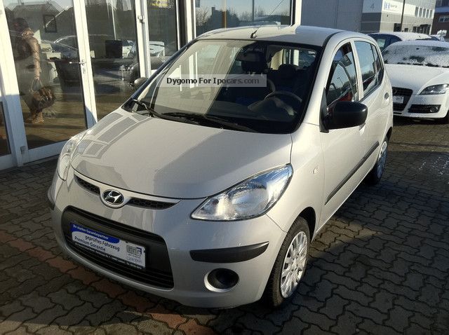 2008 Hyundai  i10 1.1 CRDi Style Small Car Used vehicle photo