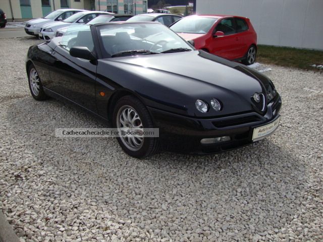 2003 Alfa Romeo  Alfa Spider 3.0 V6 24V AIR LEATHER Cabriolet / Roadster Used vehicle photo