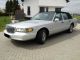 2012 Lincoln  Town Car Executive Series Landaulet roof Saloon Used vehicle photo 1