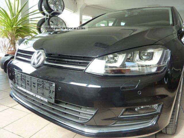 2012 Volkswagen  7 Golf BlueMotion T. Highline, 1.4 TSI DSG 140HP Saloon New vehicle photo